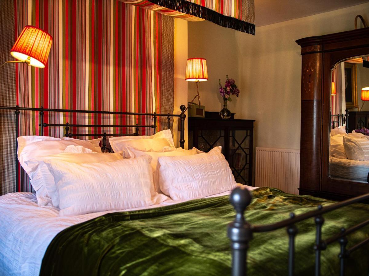 Sawcliffe Manor Country House With Spa, Free Parking, Catering, Self Checkin, Farmstay Scunthorpe Bagian luar foto